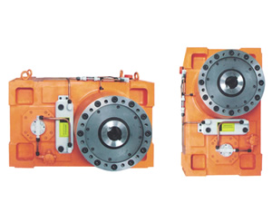 常州高扭矩單螺桿擠出機(jī)齒輪箱